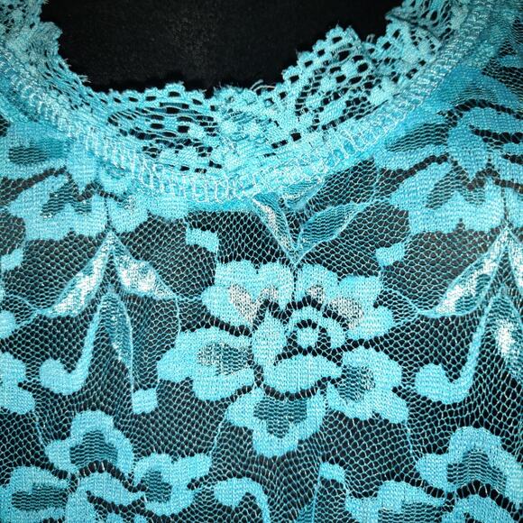 Vintage Y2K Turquoise Lace Tank Top Size 1X Camisole Stretchy Unlined Feminine - Picture 3 of 11
